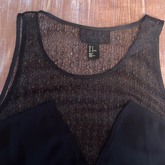 H&M Lace Tank - Picture 3 of 5